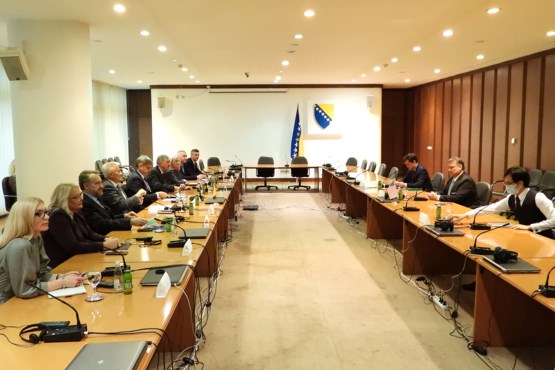 Članovi kolegija obaju domova Parlamentarne skupštine BiH održali sastanak sa zamjenikom pomoćnika državnog tajnika SAD 
